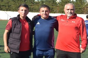 Küçük, Başkanım beni görevden alana kadar buradayım Küçük, Başkanım beni görevden alana kadar buradayım