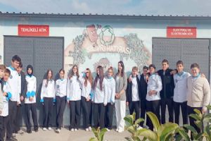 Selimpaşalı öğrenciler Sıfır Atık Merkezi’nde Selimpaşalı öğrenciler Sıfır Atık Merkezi’nde