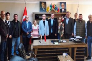 Silivri Zafer Partisi’nden İYİ Parti’ye ziyaret Silivri Zafer Partisi’nden İYİ Parti’ye ziyaret