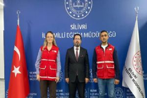 Silivri Türk Kızılay Temsilcilerinden İlçe Millî Eğitim Müdürü Damat’a ziyaret Silivri Türk Kızılay Temsilcilerinden İlçe Millî Eğitim Müdürü Damat’a ziyaret