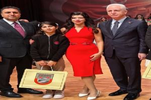 Gümüşyaka Ortaokulu: Cumhuriyet’imizin 103. yılında gururumuz Gümüşyaka Ortaokulu: Cumhuriyet’imizin 103. yılında gururumuz