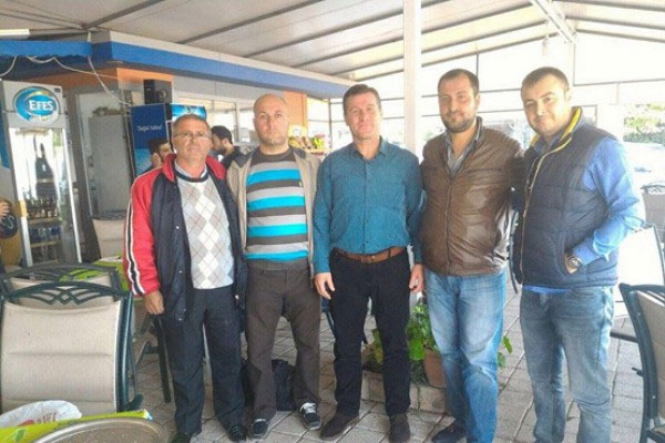 Uygurlar’dan, Gümüşyakaspor’a yemek