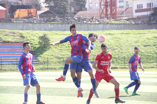 Silivri ve Umraniye gençleri göz doldurdu: 0-0