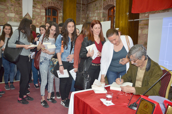 Usta Refik Durbaş’ın katılımıyla şiirli bir akşam