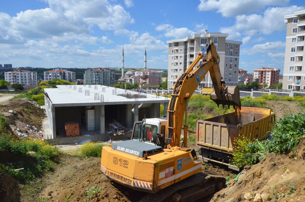 Silivri Cemevi inşaatı devam ediyor