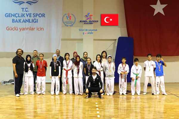 Erel Spor’dan birincilere madalya