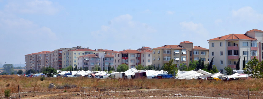 Perşembe pazarı taşınması ertelendi