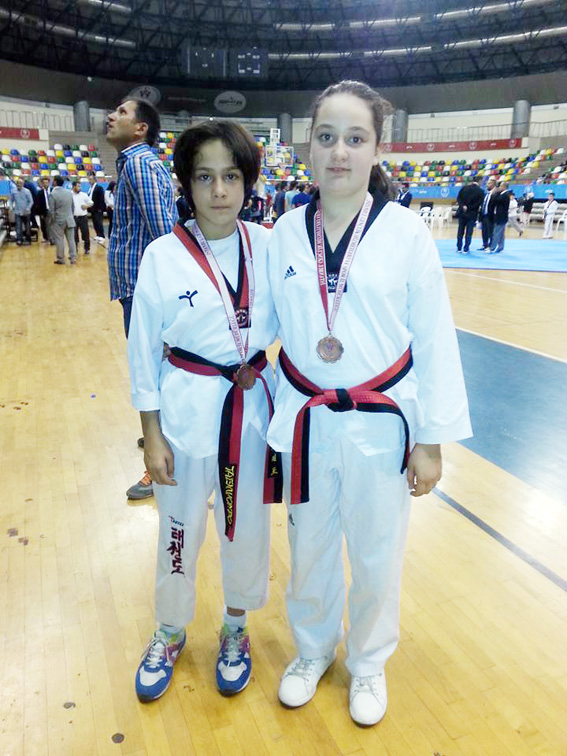 Silivri Taekwondo sporcuları başarıya doymuyor