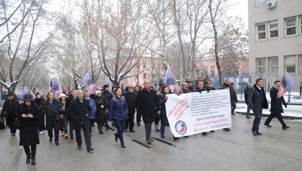 Eğitim İş: Hükümdar istemiyoruz