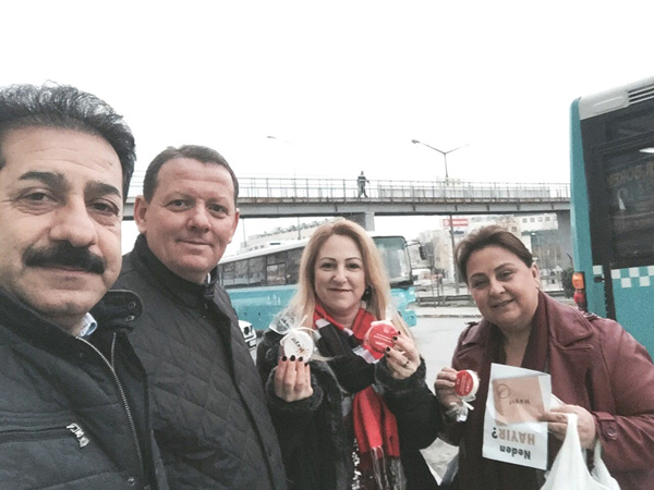 CHP'lilerden 8 Mart kutlaması