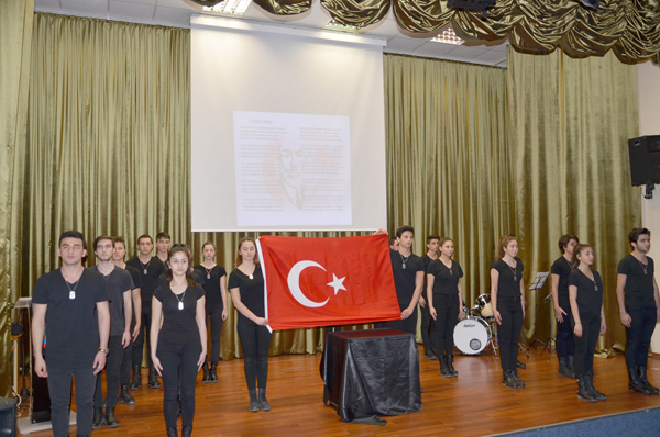 “Türk milleti İstiklal Marşı’nın verdiği ruh ile bağımsızlığına kavuşmuştur”