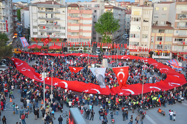 Işıklar: Bayramlarımız sonsuz olsun