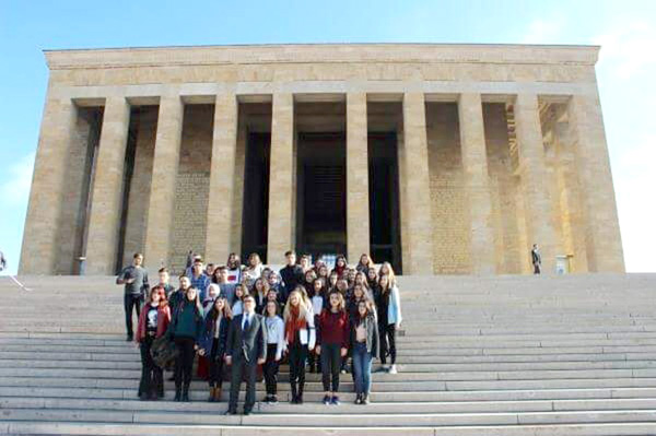 Atatürk Anadolu Lisesi Ata’nın huzuruna çıktı