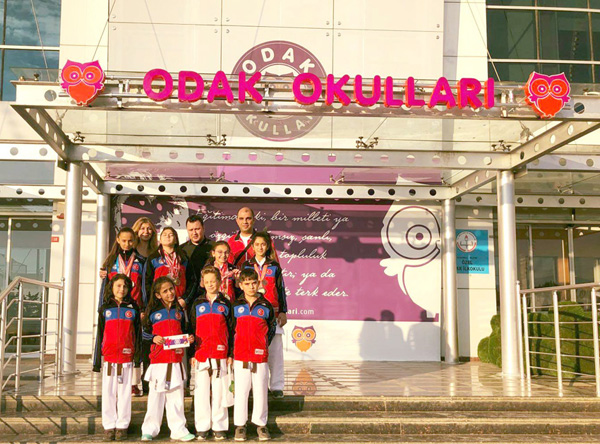 Karate şampiyonlarına Odak’tan %50 burs ödülü