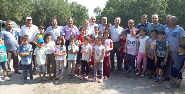 Tekkeyeni köylüleri piknikte buluştu