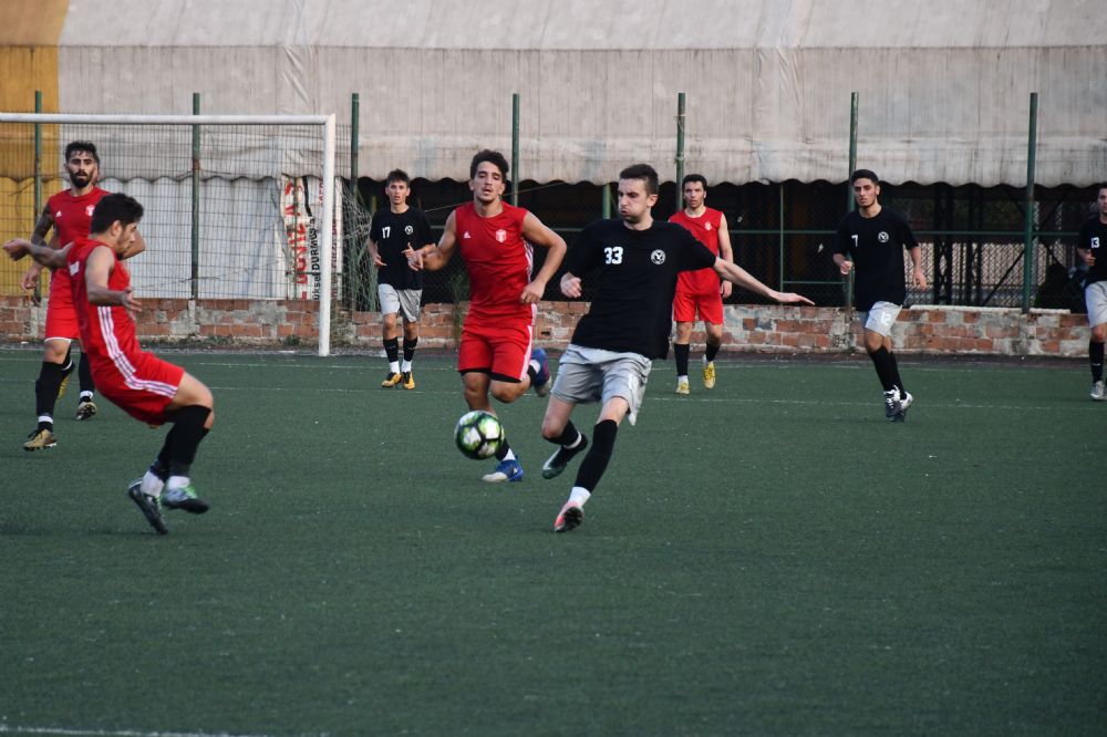 Sefaköy ve Feriköy kardeşçe bitirdi 2-2