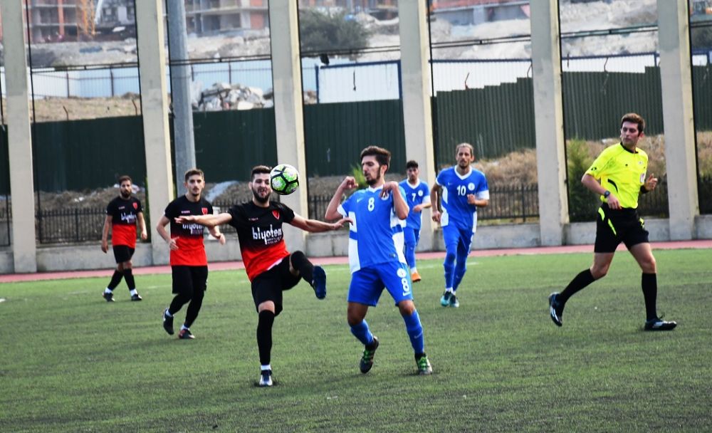 Küçükçekmece istedi ve kazandı 3-2