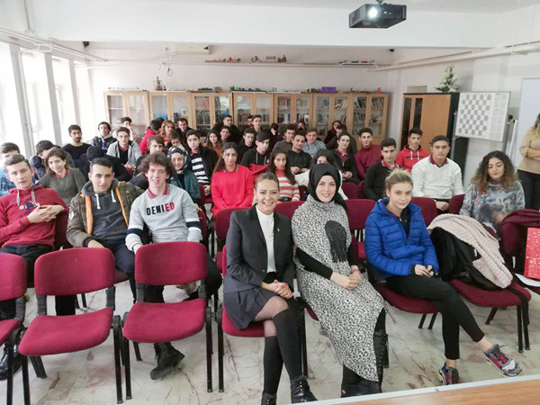 Altınbaş Üniversitesi, Sarıbekir öğrencilerini bilgilendirdi