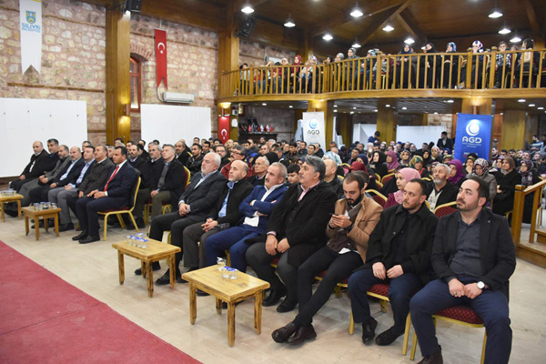 Bozoğlu, Mekke'nin Fethi programına katıldı