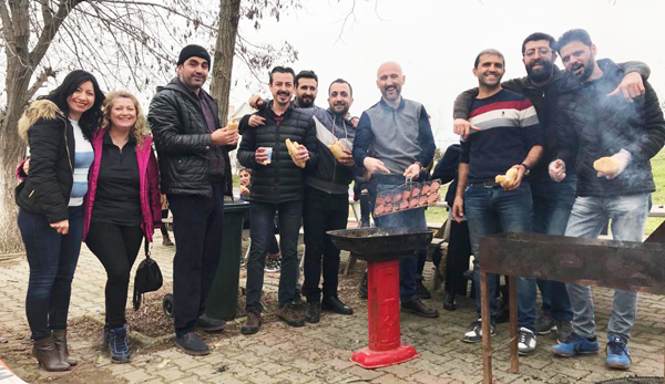 Kışın ortasında öğrencilerine baharı yaşattılar