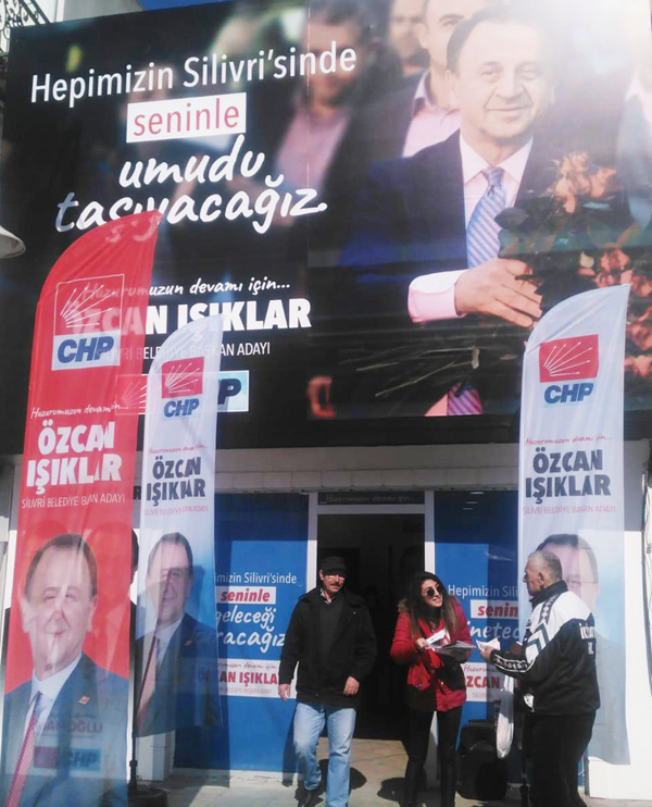 CHP Çarşı Seçim Bürosu’na yoğun ilgi