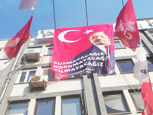 “Sen insan değilsin!”