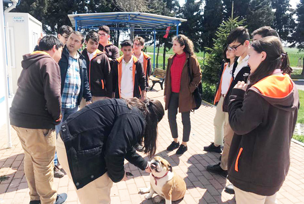 Tarım Lisesi öğrencileri,  can dostlarımızı  ziyaret ettiler