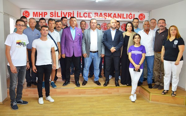 MHP’ye yeni üye katılımları