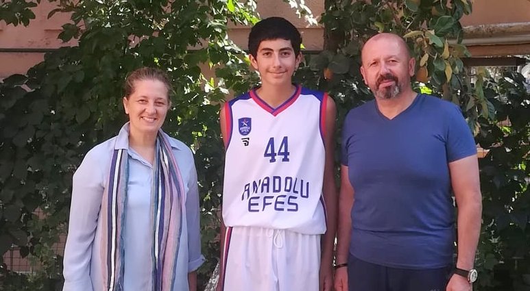 Silivri’den Anadolu Efes’e transfer oldu