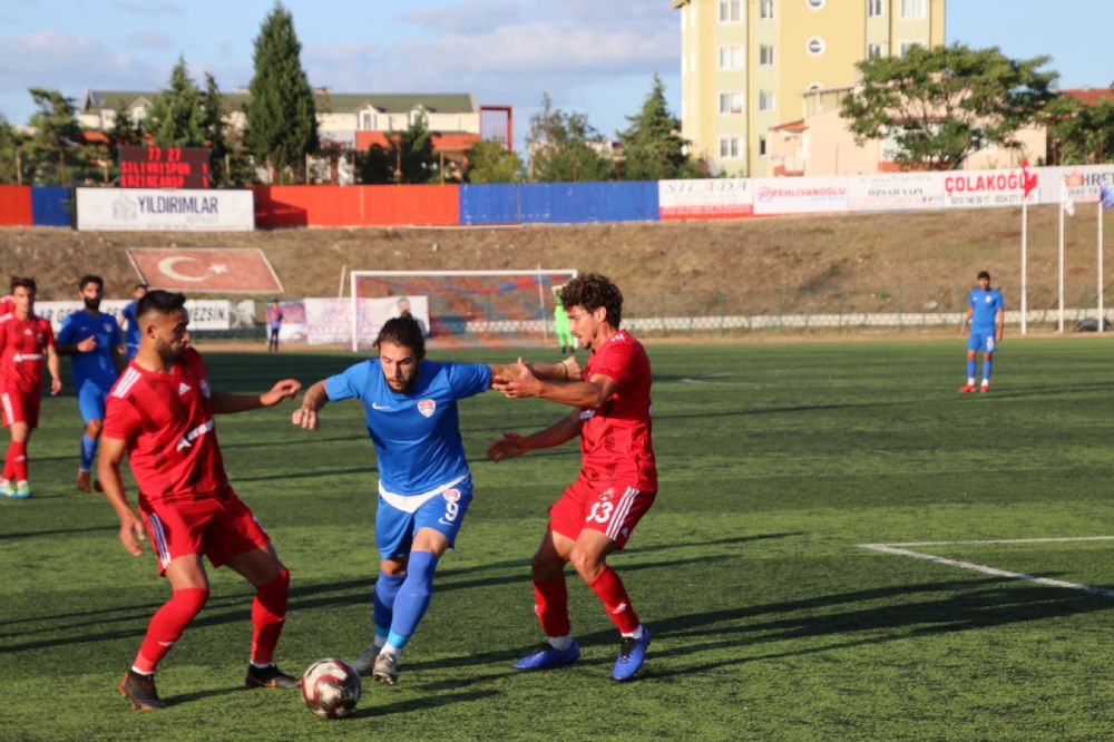 Silivrispor dünyaları kaçırdı 1-1