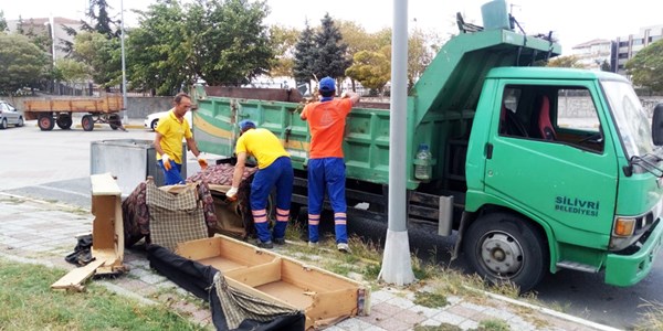 Temizlik çalışmaları kesintisiz sürüyor