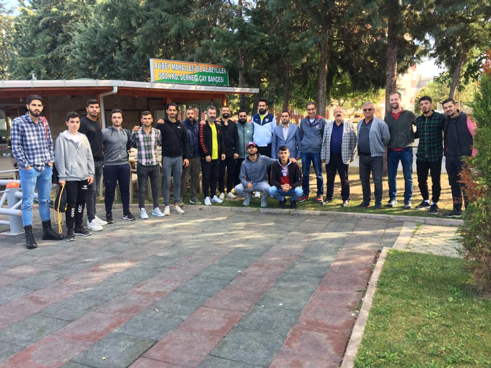 Alibeyspor’a maç kahvaltısı Alibeylilerden