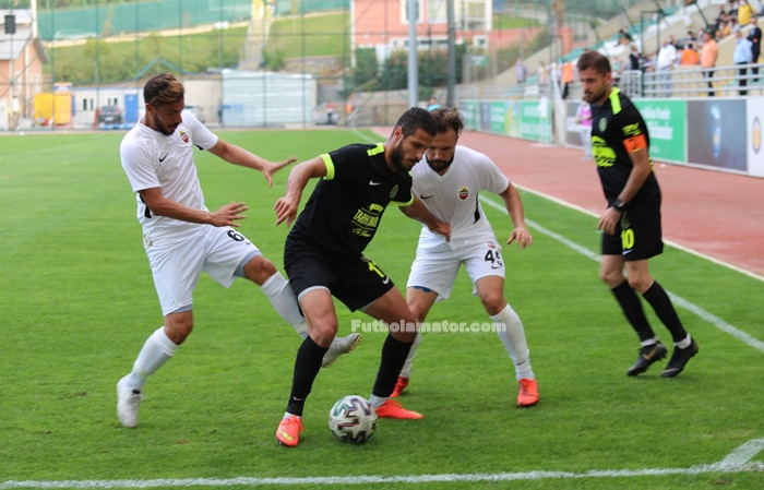 Çengelköyspor, Kahta engelini aştı 2-1