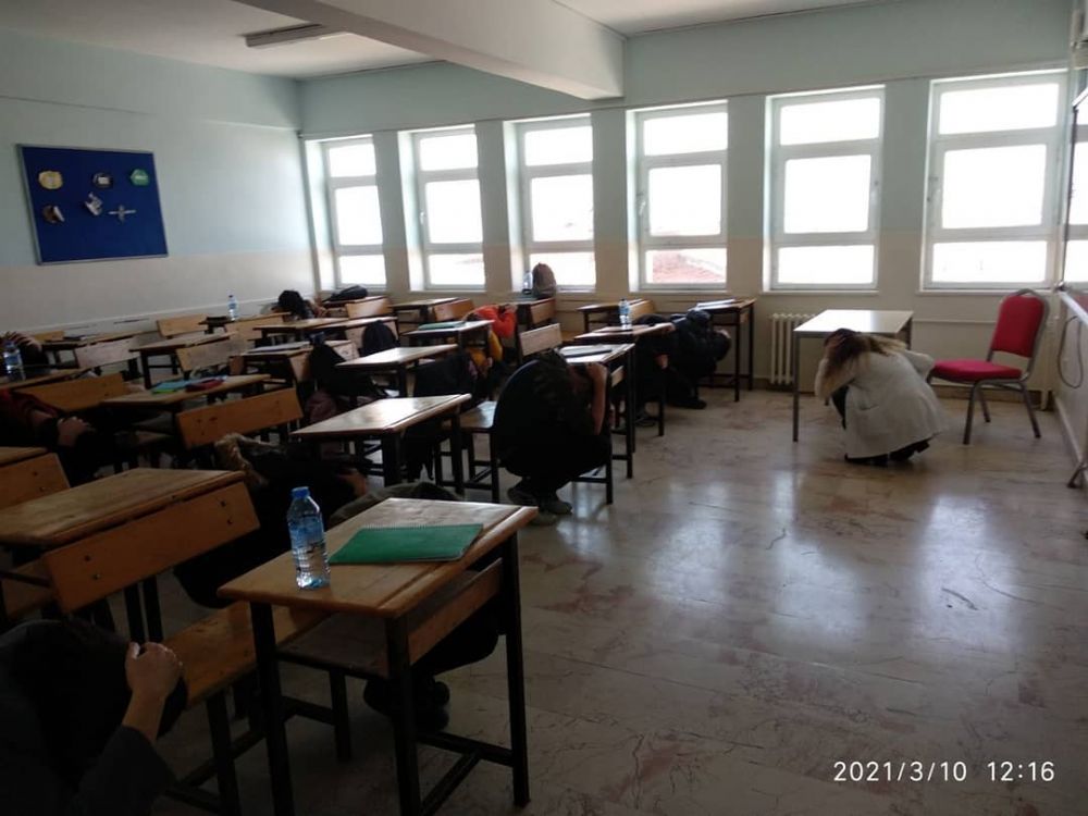 Necip Sarıbekir Lisesi’nde deprem tatbikatı