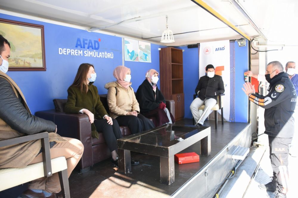 2000 kişi deprem farkındalık eğitimi aldı