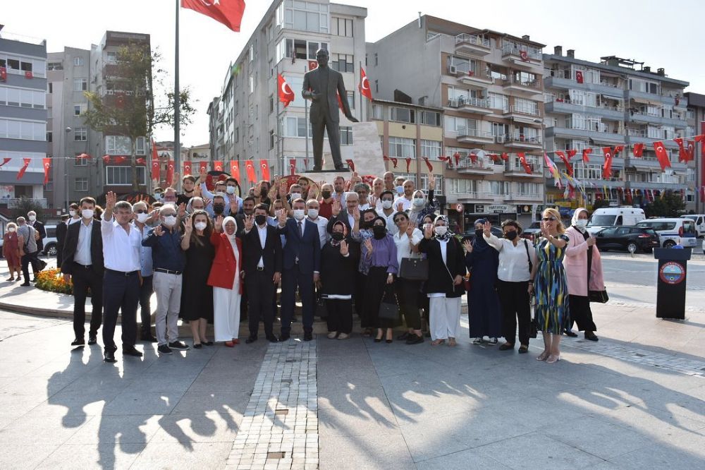 Bozoğlu: Ülkemiz yeni ve güçlü Türkiye’ye doğru hızla ilerlemekte