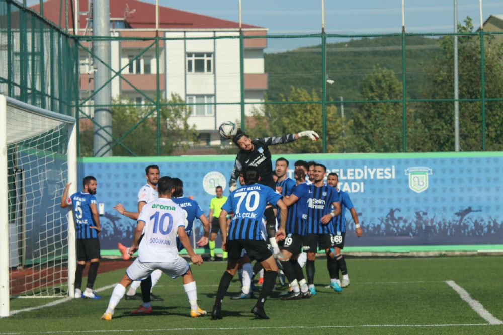 Arnavutköy, Yıldırım karşısında ecel terleri döktü 2-1