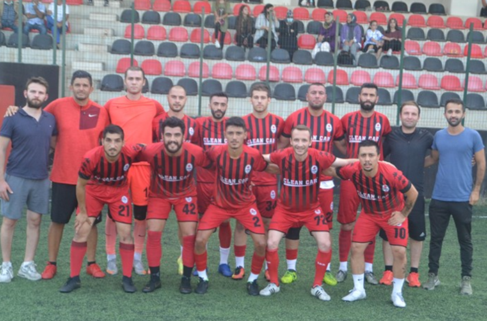 Gülsuyuspor’da 5 futbolcu ile yollar ayrıldı