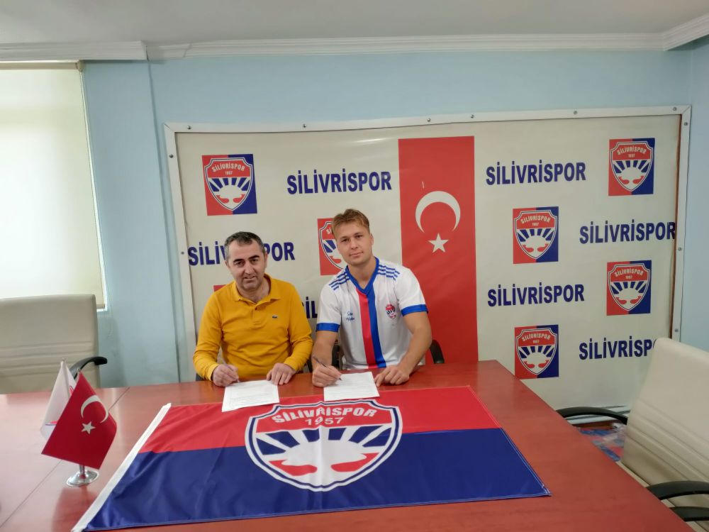 Silivrispor aradığı forveti buldu