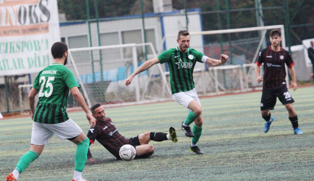 Arifiye Kalaycı Kavacıkspor'da şok yaşattı 5-0