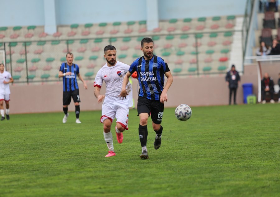 Üsküdarspor şeytanın bacağını kırdı