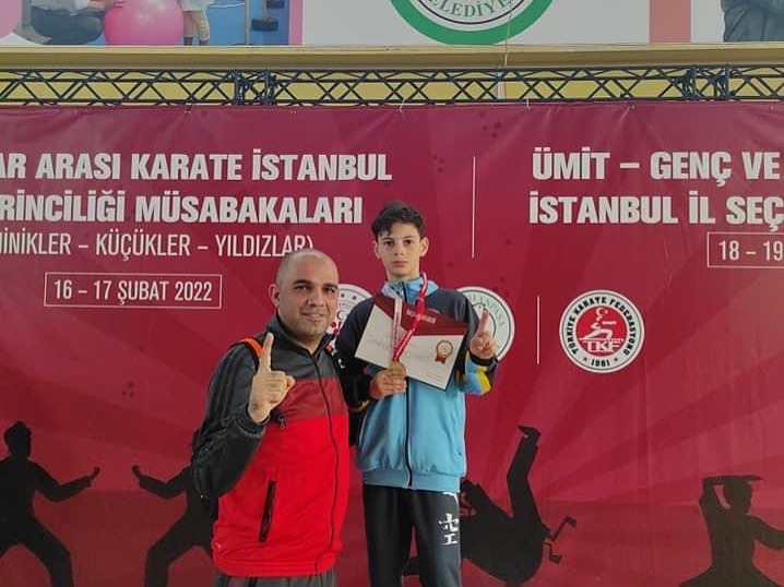 Ertuğrul Gazi öğrencisi İstanbul Karate Şampiyonu oldu