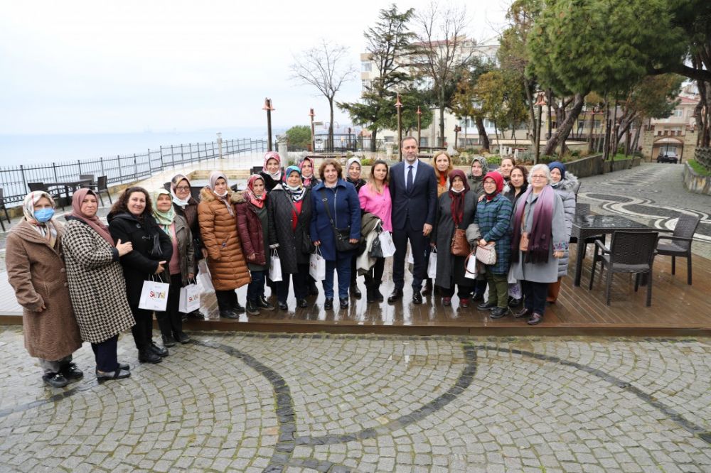 “GÖZÜMÜZÜ YUMUP KULAĞIMIZI KAPATMIYORUZ”