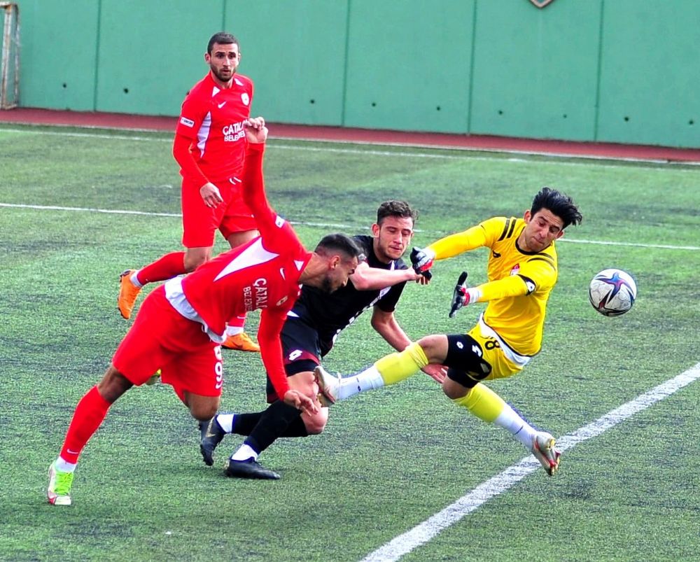 Çatalcaspor, Elazığspor’u ezdi geçti 4-0