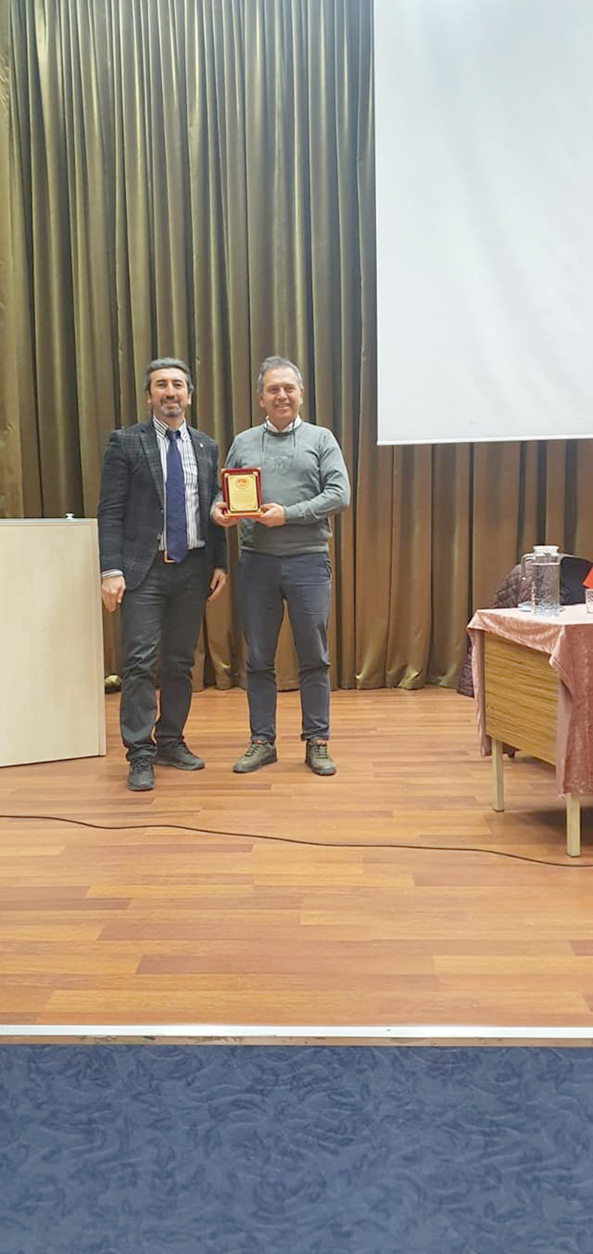 Öğrenciler Prof. Dr. Niyazi Güler’le söyleşi yaptı