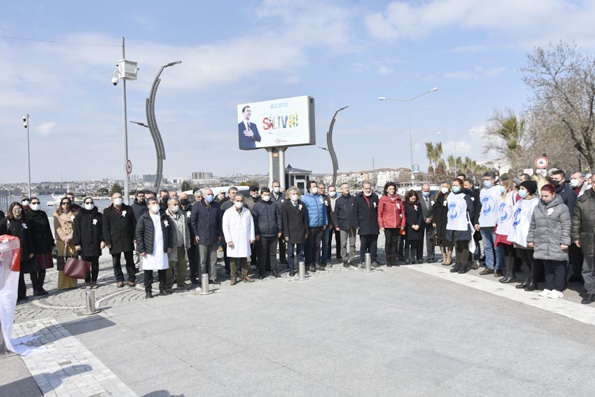 “Bir karar verin kovuyor musunuz, seviyor musunuz?”