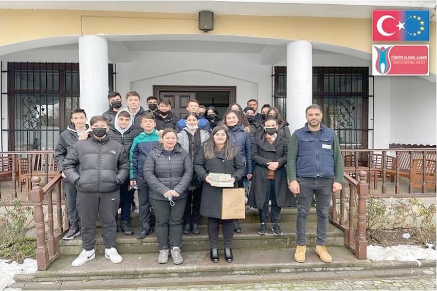 İtalya yolcuları Zeytinburnu Tıbbi Bitkiler Bahçesinde