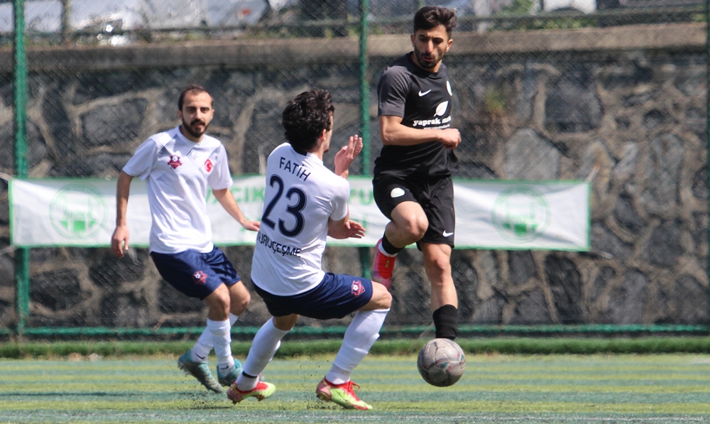 Kavacıkspor kendi avantajını kendi yok etti 2-3