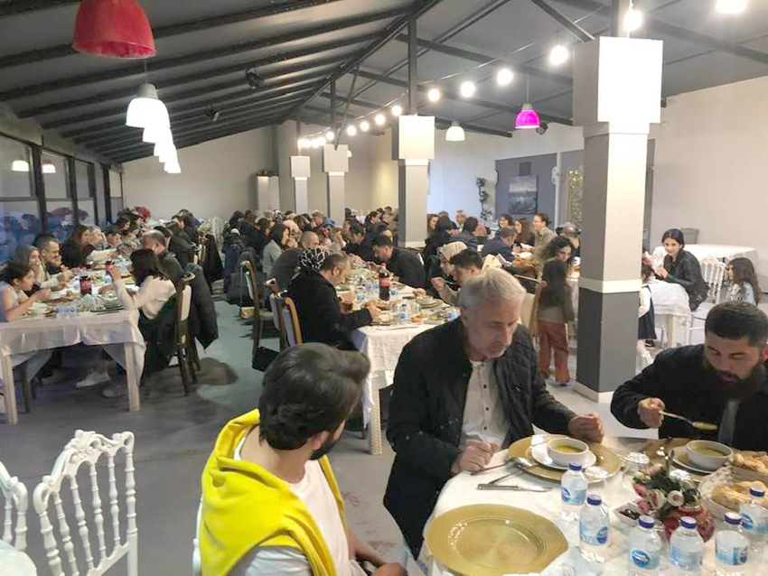 Ayla-Şevket Kotil Vakfı’ndan öğretmenlere iftar