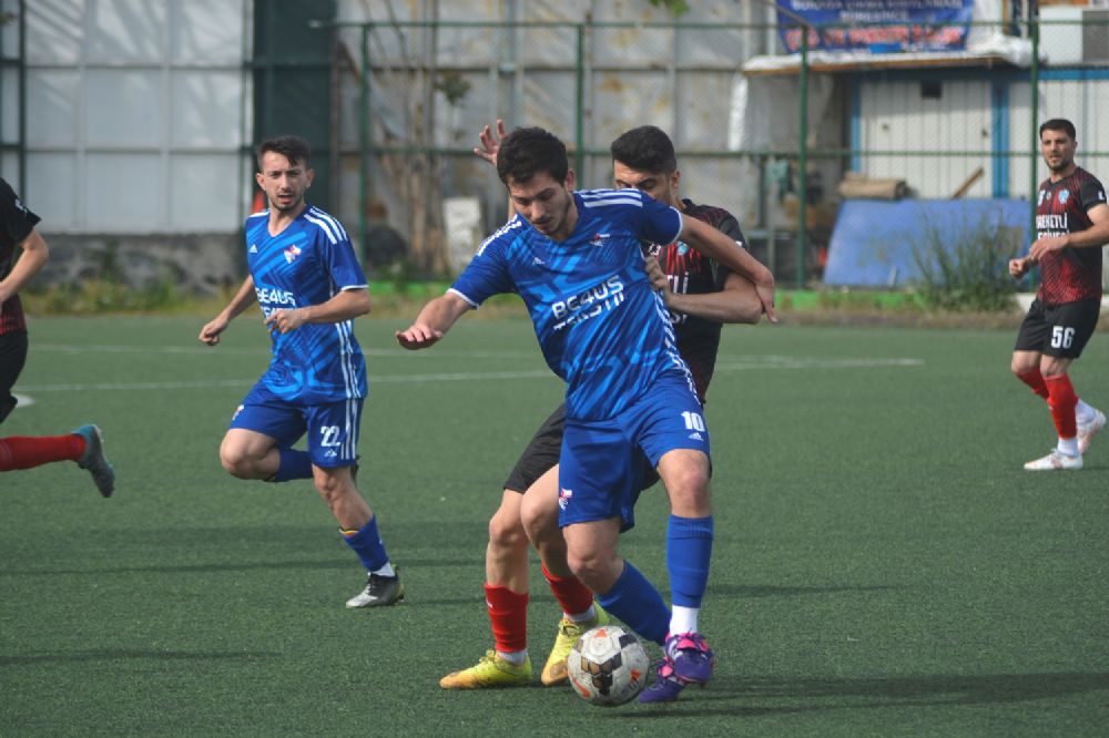 Merkezefendi bir attı üç aldı 1-0